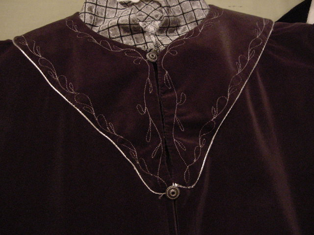 Front yoke embroidery